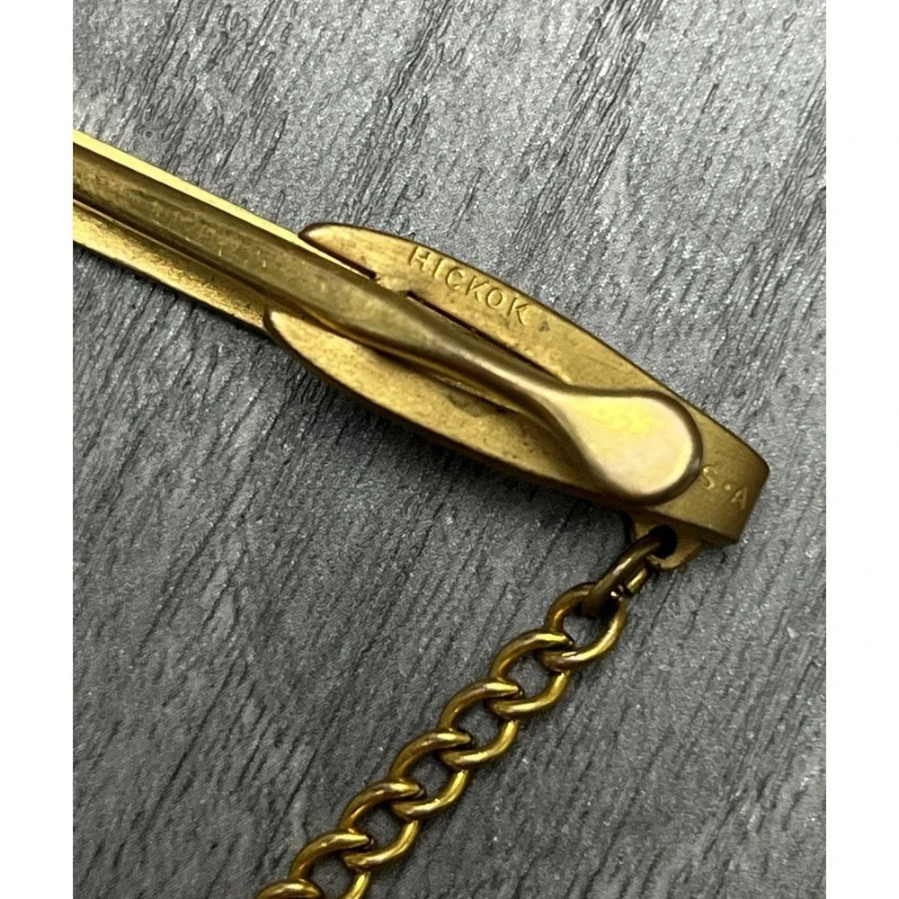 Vintage Hickok Gold Tone Tie Clasp Chain Bar Wolf Head Enamel Men's Jewelry